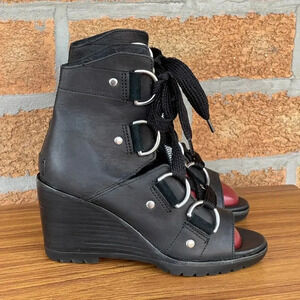 Sorel After Hours Leather D Ring Lace up Wedge Sandal Bootie sz 5